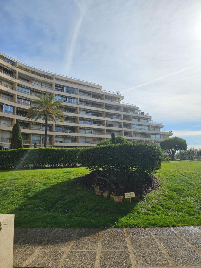 Licorne G14 Apartment คานส์ ภายนอก รูปภาพ